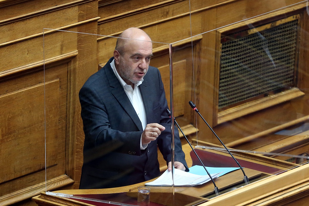 Αλεξιάδης: Η δύναμη των επιχειρημάτων πείθει