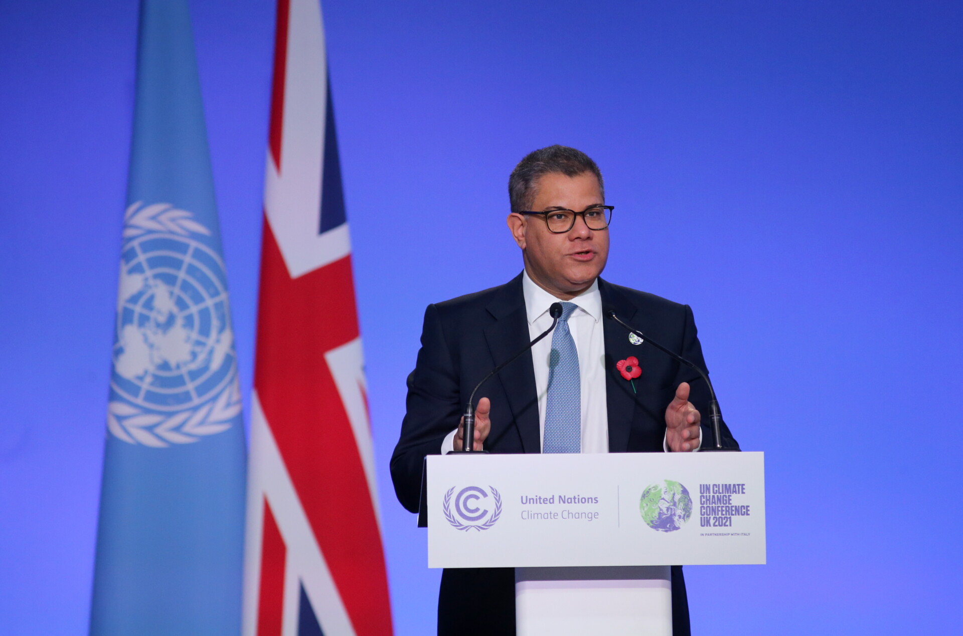Πρόεδρος COP26: Κίνα και Ινδία να εξηγήσουν τη στάση για τον άνθρακα