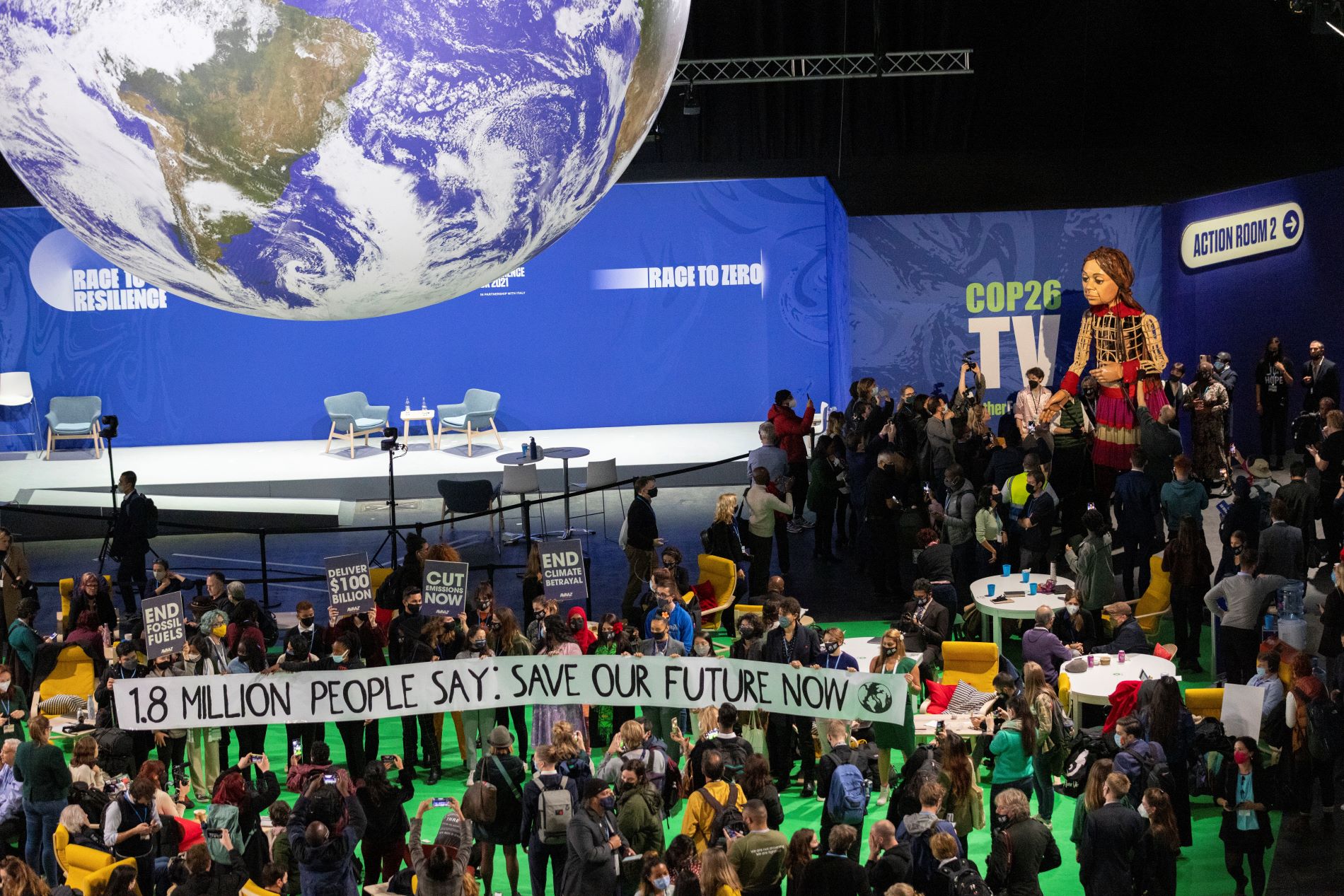 COP26: Πέντε κορυφαίες βιομηχανίες αυτοκινήτου απέχουν από τους στόχους μείωσης των ρύπων