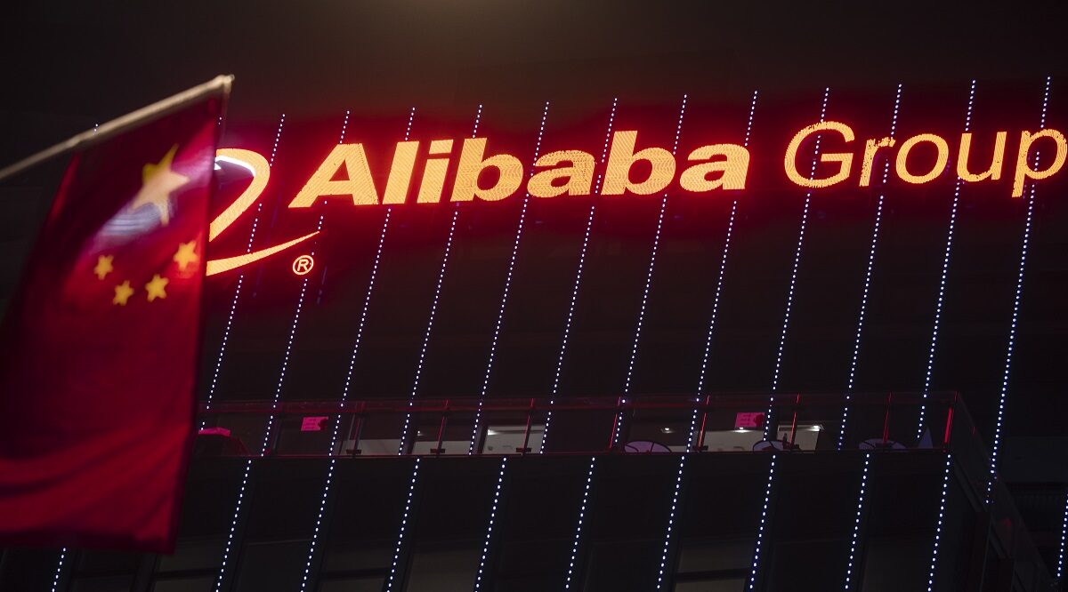 Alibaba © EPA/ALEX PLAVEVSKI