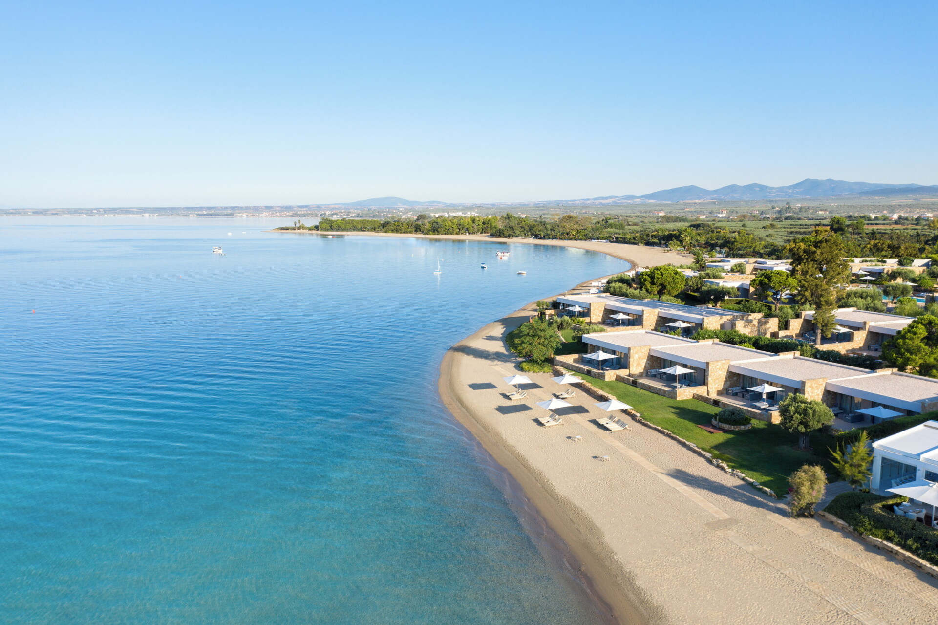 Το μέρος που θα κατασκευαστεί το Ikos Kissamos, στα Χανιά ©Ikos Resorts