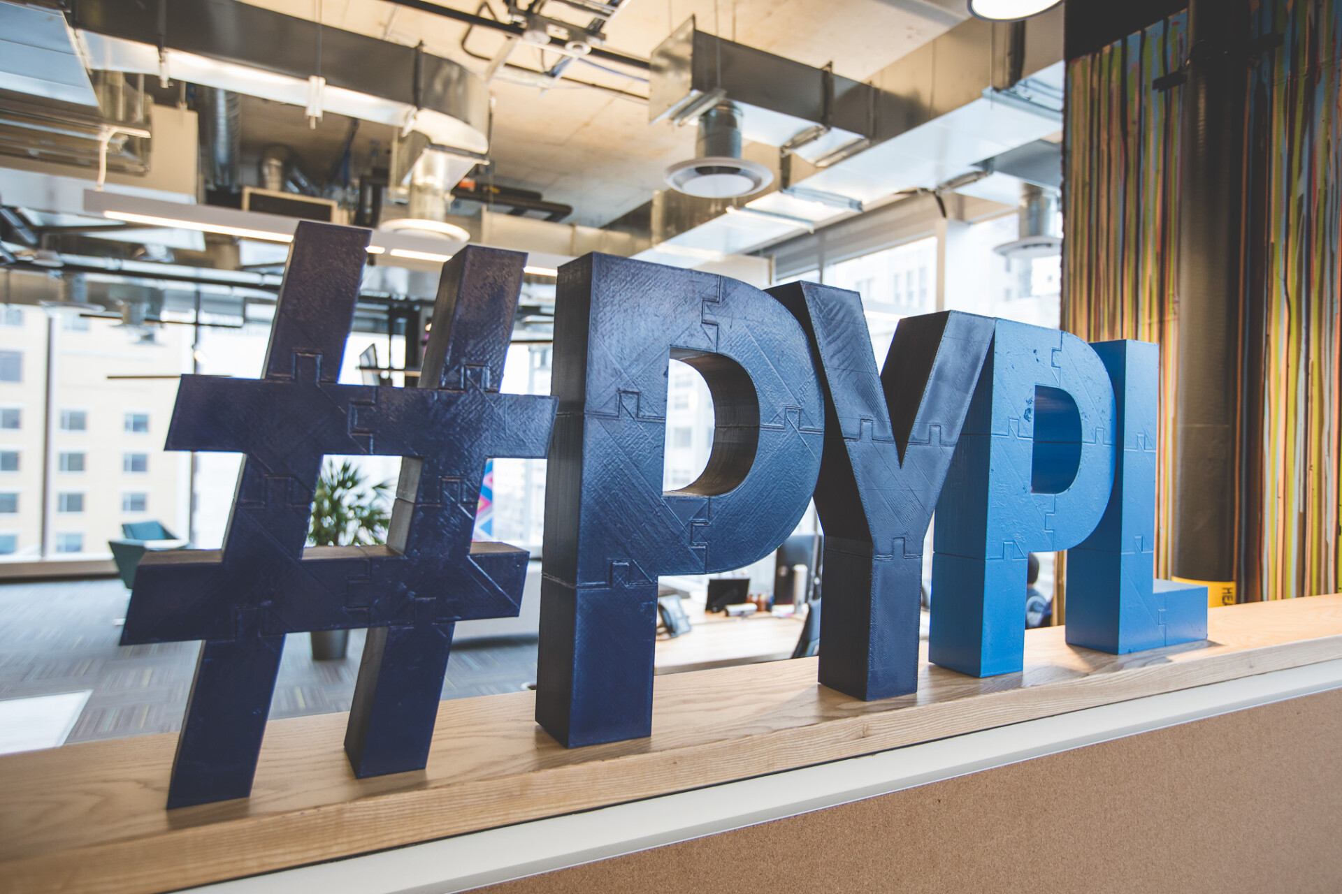 PayPal: Ενισχυμένα κατά 13% τα έσοδα στο γ΄τρίμηνο