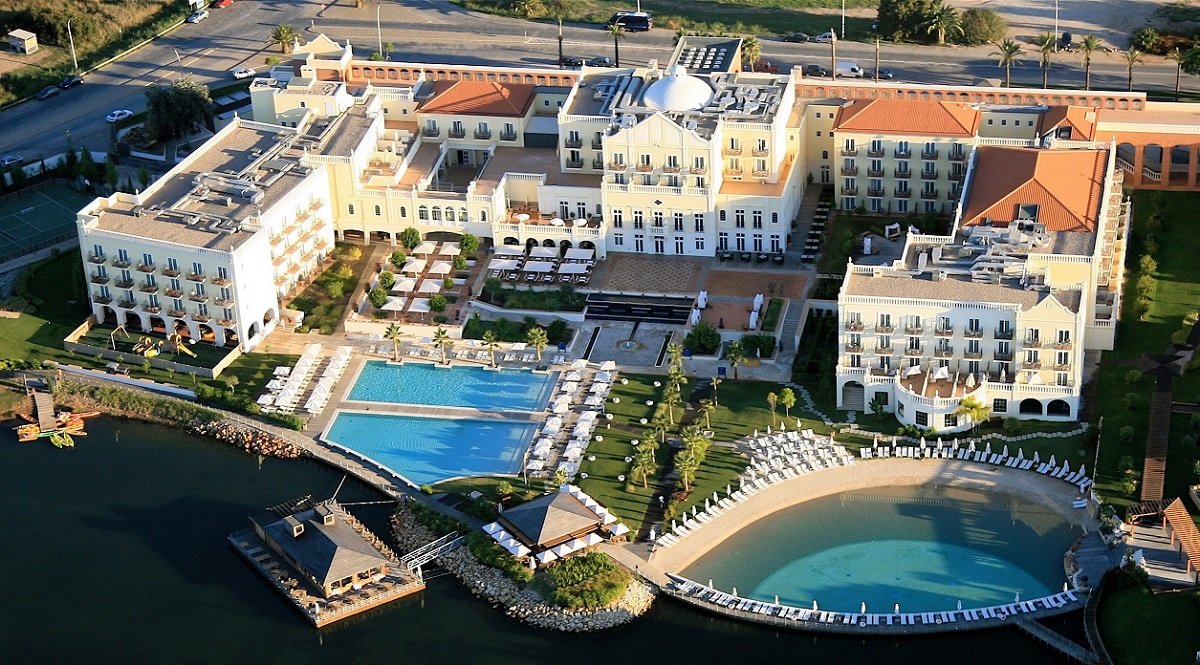 Domes Resorts: Διεθνής επέκταση σε συνεργασία με την ΗΙΡ