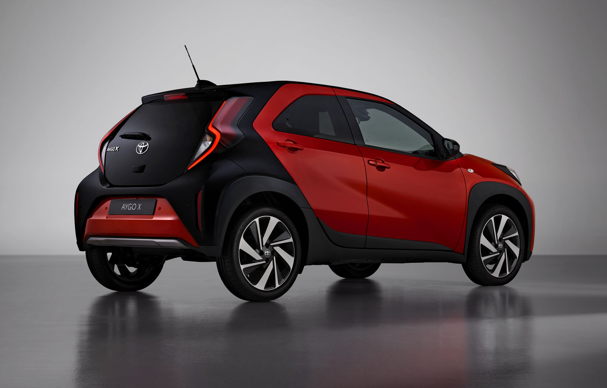 Θα είναι πιο ακριβό το νέο Toyota Aygo Χ από το τωρινό Aygo;