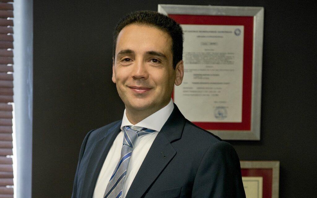 Καραμπίνης Medical: Νέα οργανωτική δομή – Όλες οι αλλαγές