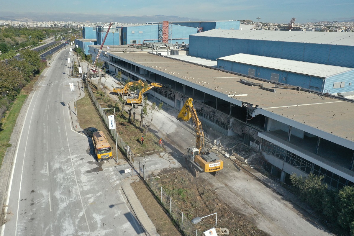 Lamda Development: Προχωρούν τα έργα στο Ελληνικό – Νέες κατεδαφίσεις σε 3 κτίρια