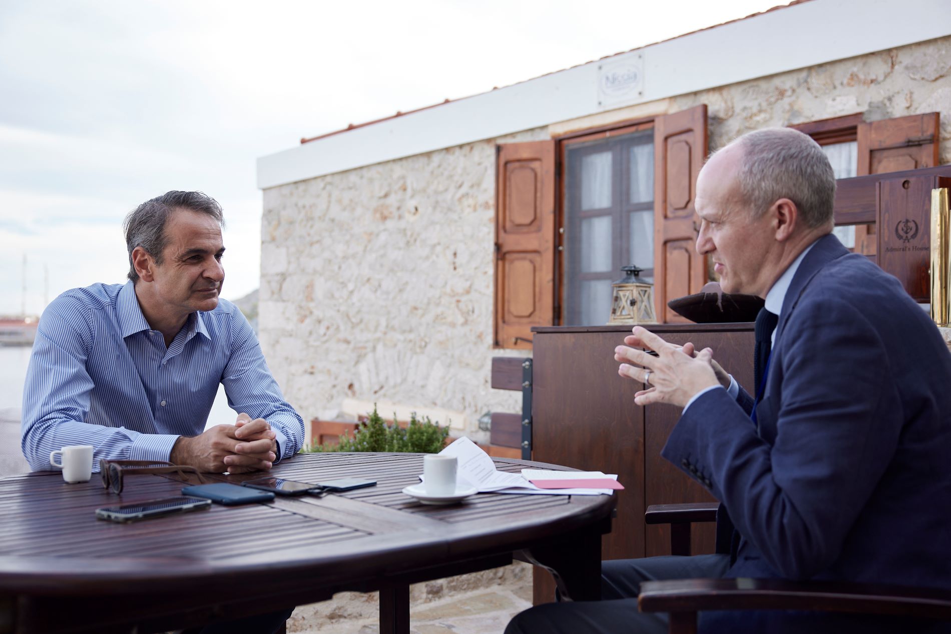 Μητσοτάκης: Θα θέσω το ζήτημα των Γλυπτών στον Τζόνσον