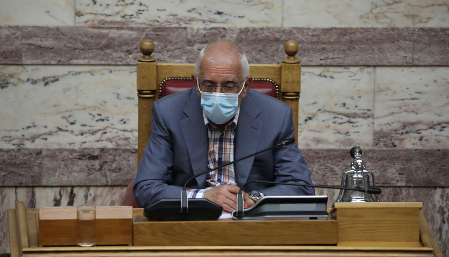 Κακλαμάνης: Η Ελλάδα έχει εκατομμύρια Καραθανάσηδες, Βλαχάκους και Γιαλοψούς