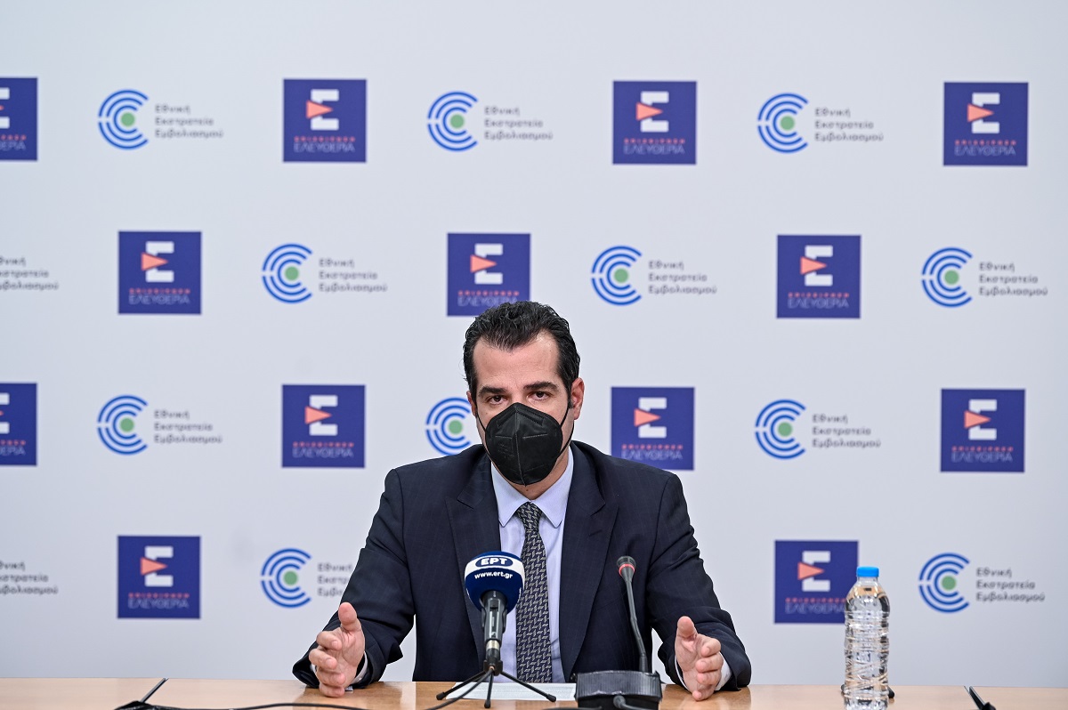 Ο υπουργός Υγείας Θάνος Πλεύρης © Eurokinissi