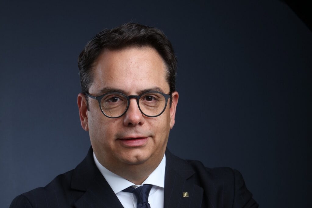 Βλαχόπουλος: Η Πειραιώς πρωτοστατεί στην προώθηση της Βιώσιμης Τραπεζικής