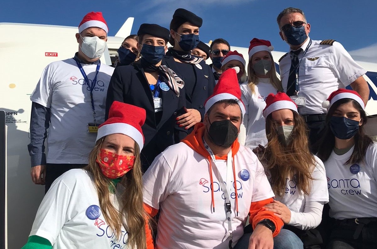 Η Aegean μοίρασε δώρα σε περισσότερα απο 300 παιδιά