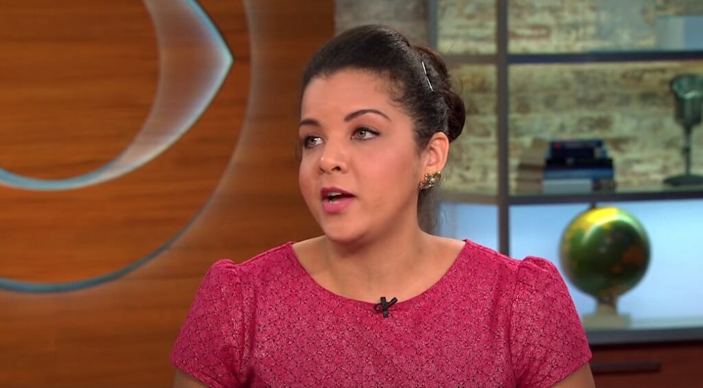 Mandi Woodruff-Santos: Τα 7 βήματα για να ανεβάσετε τον μισθό σας