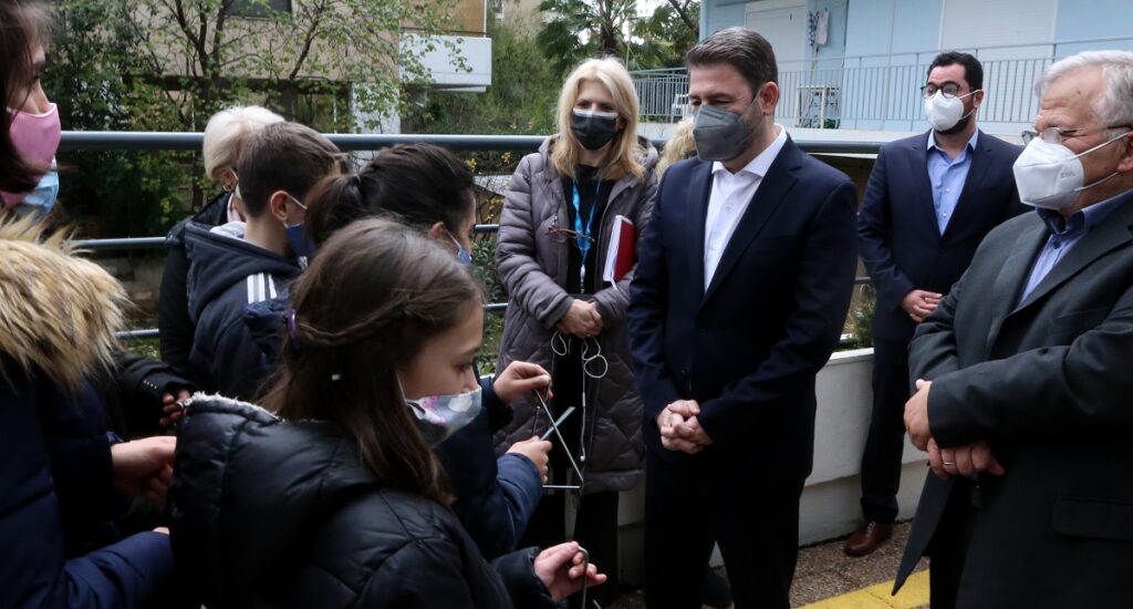 Ο Ν. Ανδρουλάκης πραγματοποιεί επίσκεψη στο Χαμόγελο του Παιδιού ©Eurokinissi