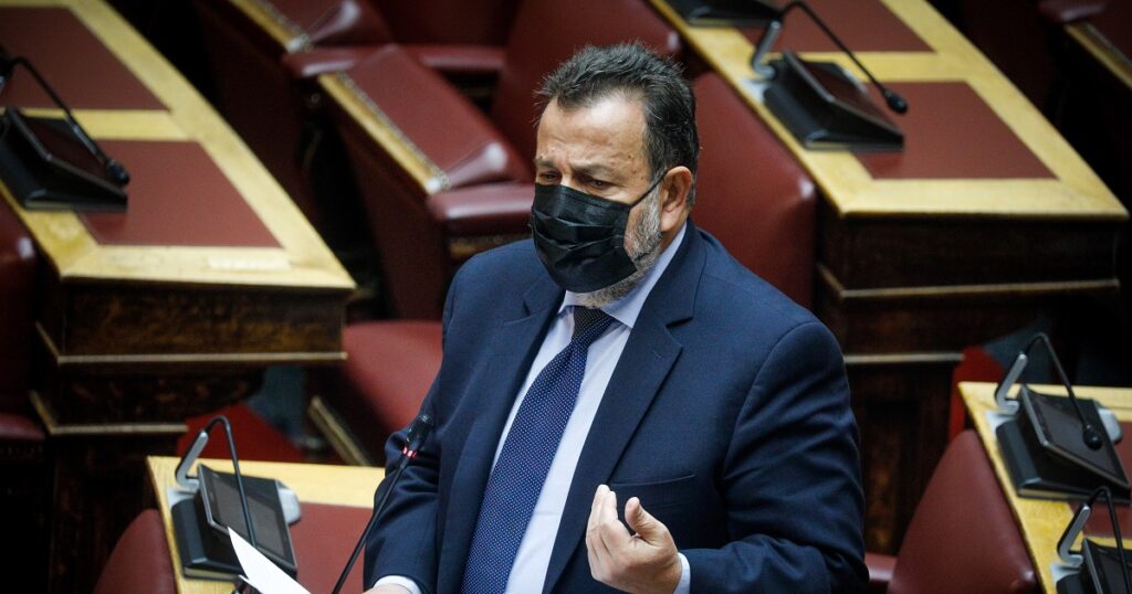 Κεγκέρογλου: Ο Παπανδρέου μπορεί να κάνει ξανά μεγάλη την παράταξη