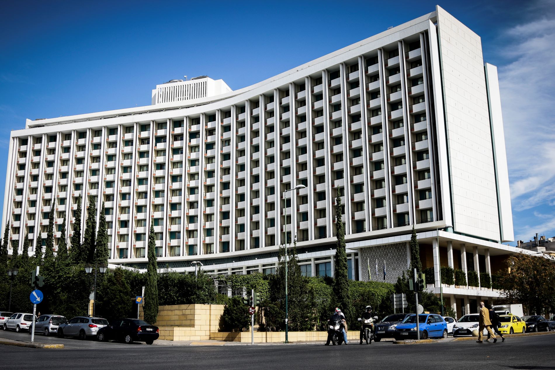 Το ολικό λίφτινγκ στο Hilton και το ενεργειακό project του Προκοπίου στον Σκαραμαγκά