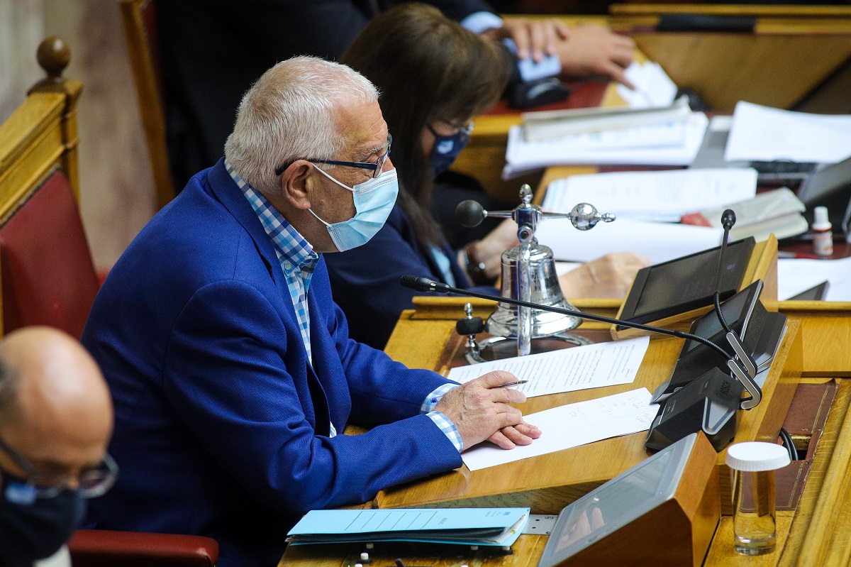 Κακλαμάνης: Στηρίζω όλα τα νέα μέτρα μετά φανατισμού