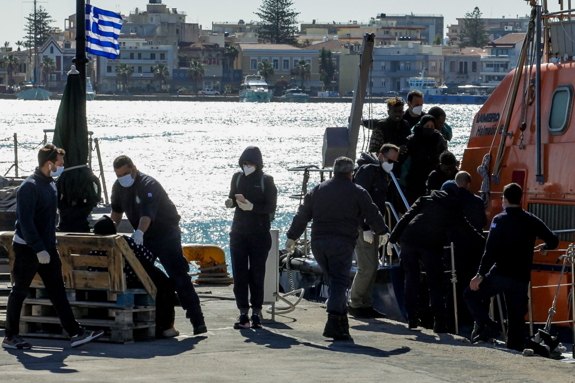 Ύπατη Αρμοστεία: Θλίψη για τα ναυάγια στο Αιγαίο