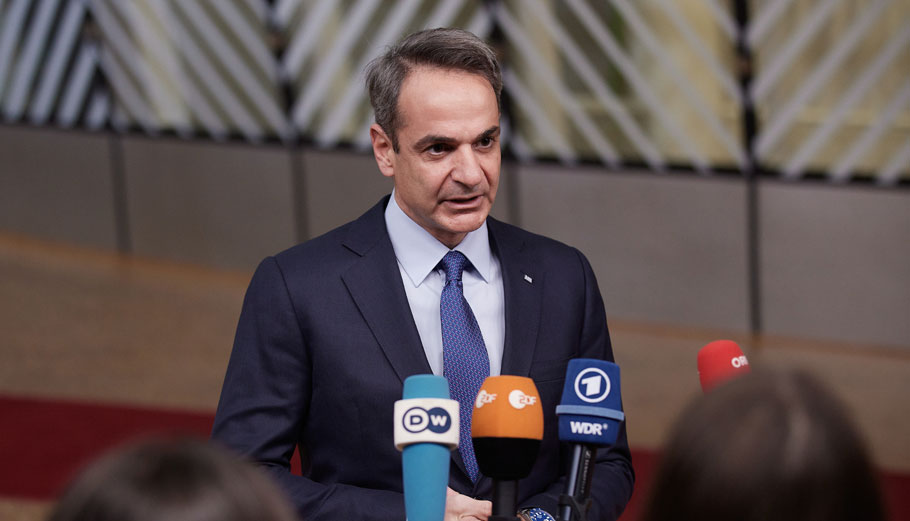 Μητσοτάκης: Προσωρινό μέτρο για τις γιορτές το υποχρεωτικό PCR τεστ