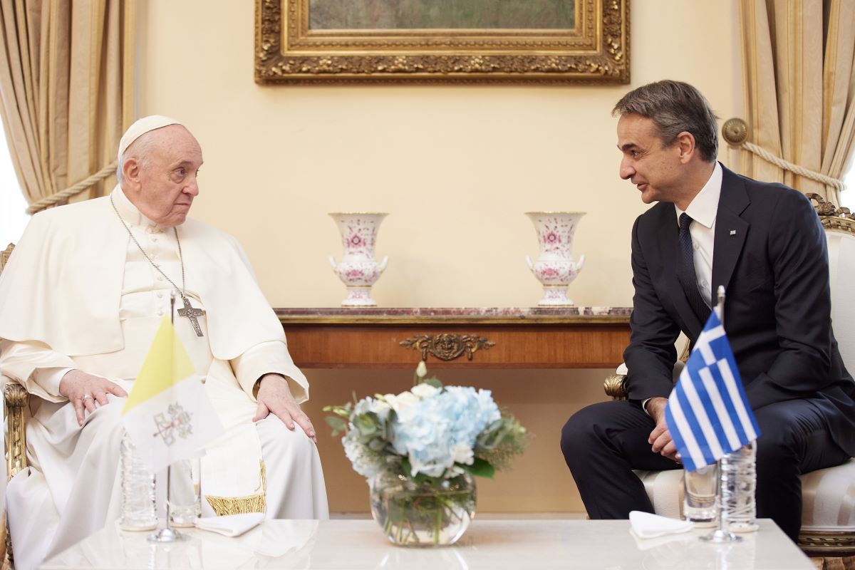 Συνάντηση Μητσοτάκη με Πάπα Φραγκίσκο: Τι συζήτησαν