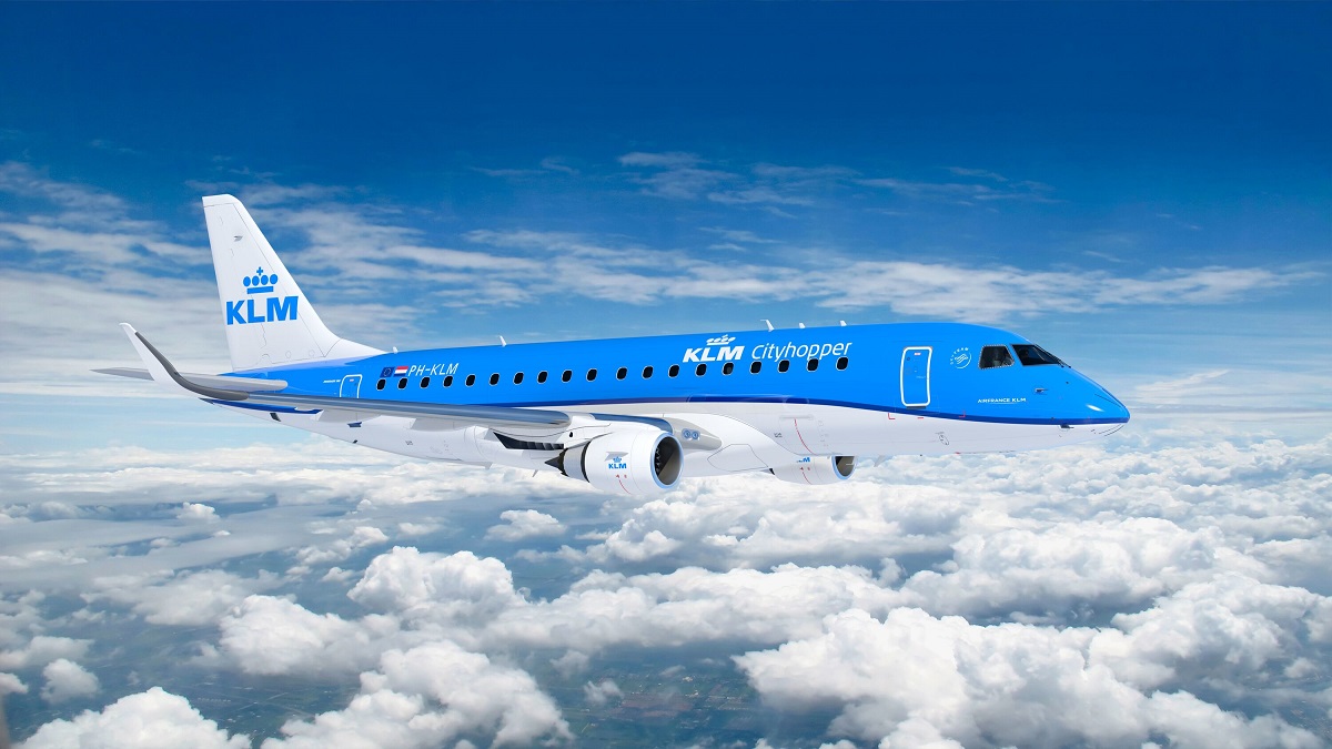 KLM: Αναστέλλει προσωρινά τις πωλήσεις εισιτηρίων για πτήσεις