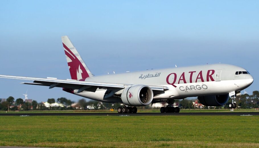 Qatar airways © Pixabay