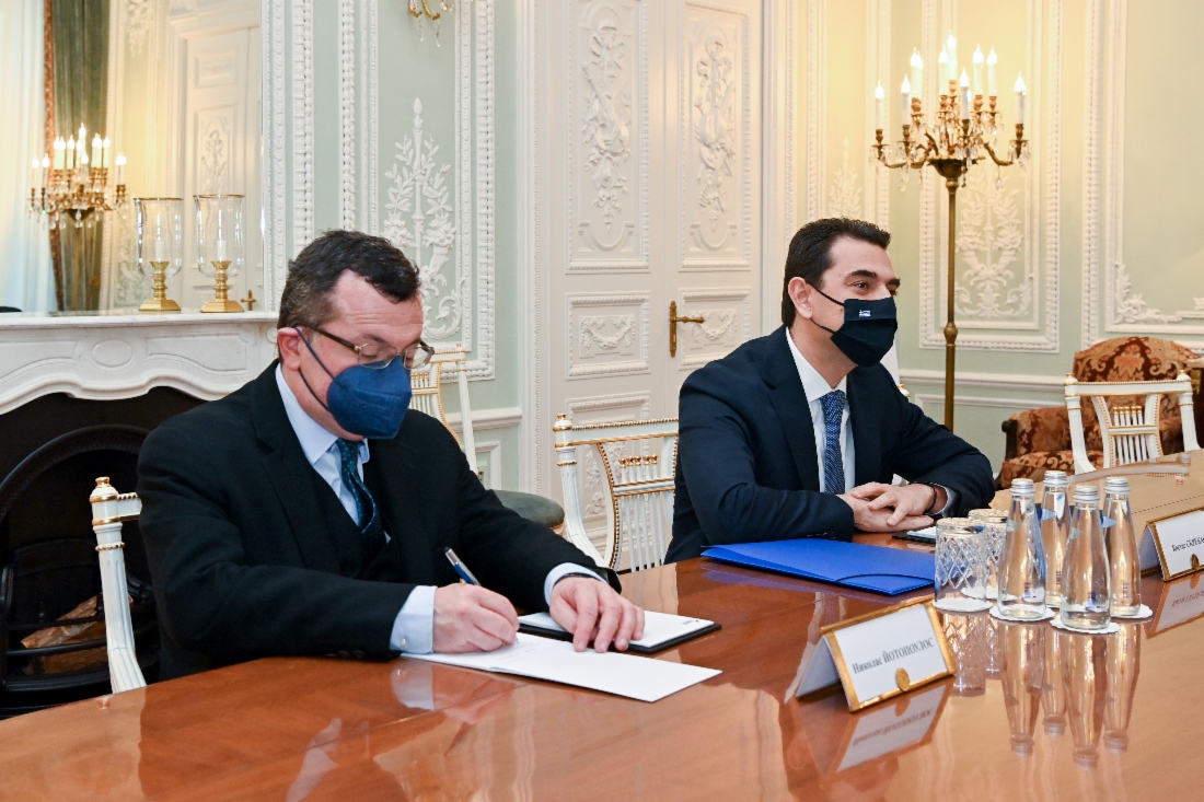 Συνάντηση Σκρέκα με τον Μίλερ της Gazprom στην Αγ. Πετρούπολη