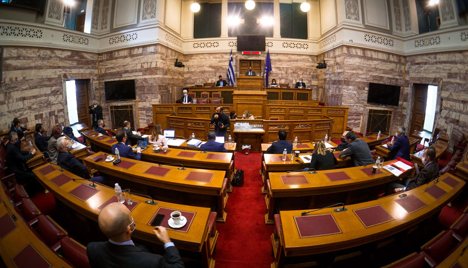 Εξεταστική Επιτροπή: Ολοκληρώθηκε η κατάθεση του Γιάννη Ρουμπάτη