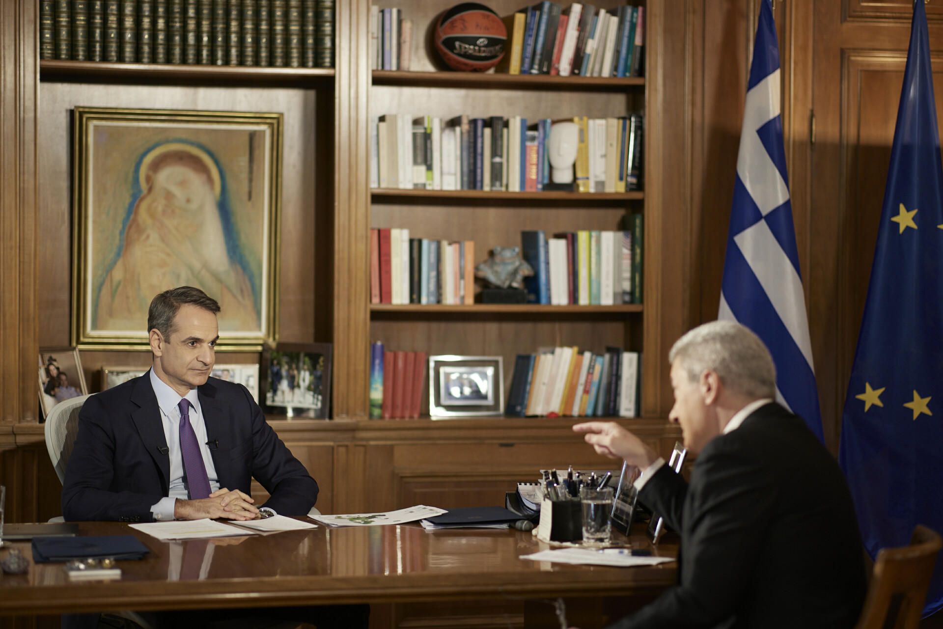 Η συνέντευξη του Κυριάκου Μητσοτάκη στον ΑΝΤ1 και τον Νίκο Χατζηνικολάου © Γραφείο Τύπου Πρωθυπουργού