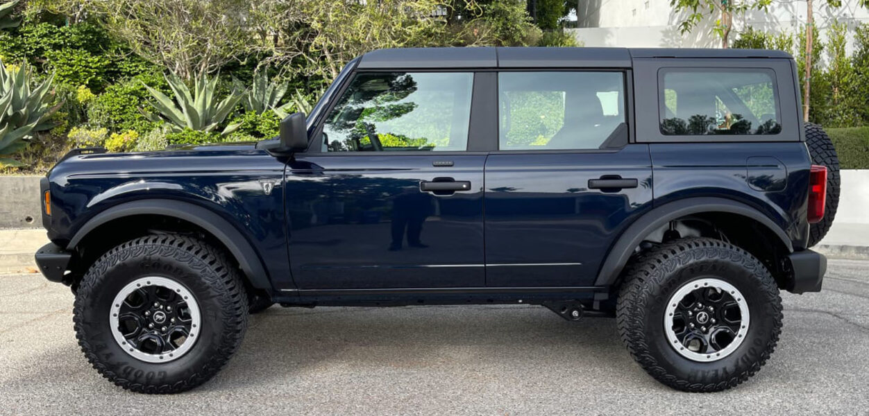 Οδηγούμε το σκληροτράχηλο Ford Bronco