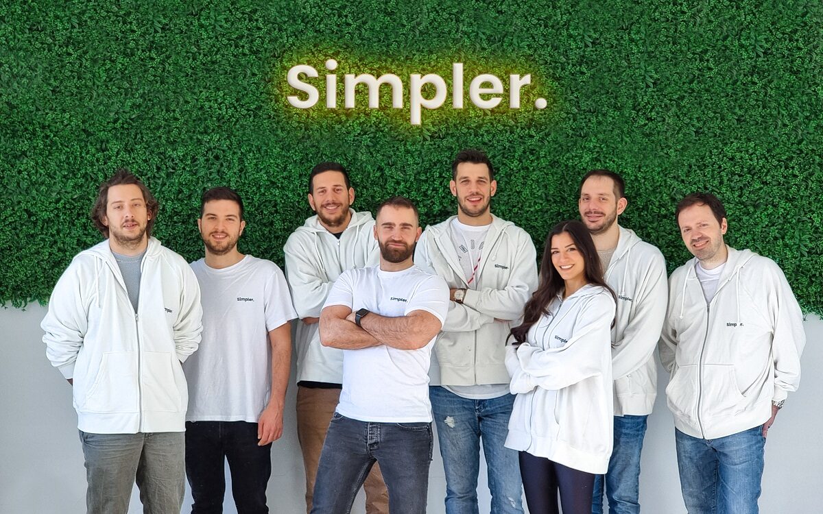 Η ομάδα της ελληνικής startup Simpler © Simpler