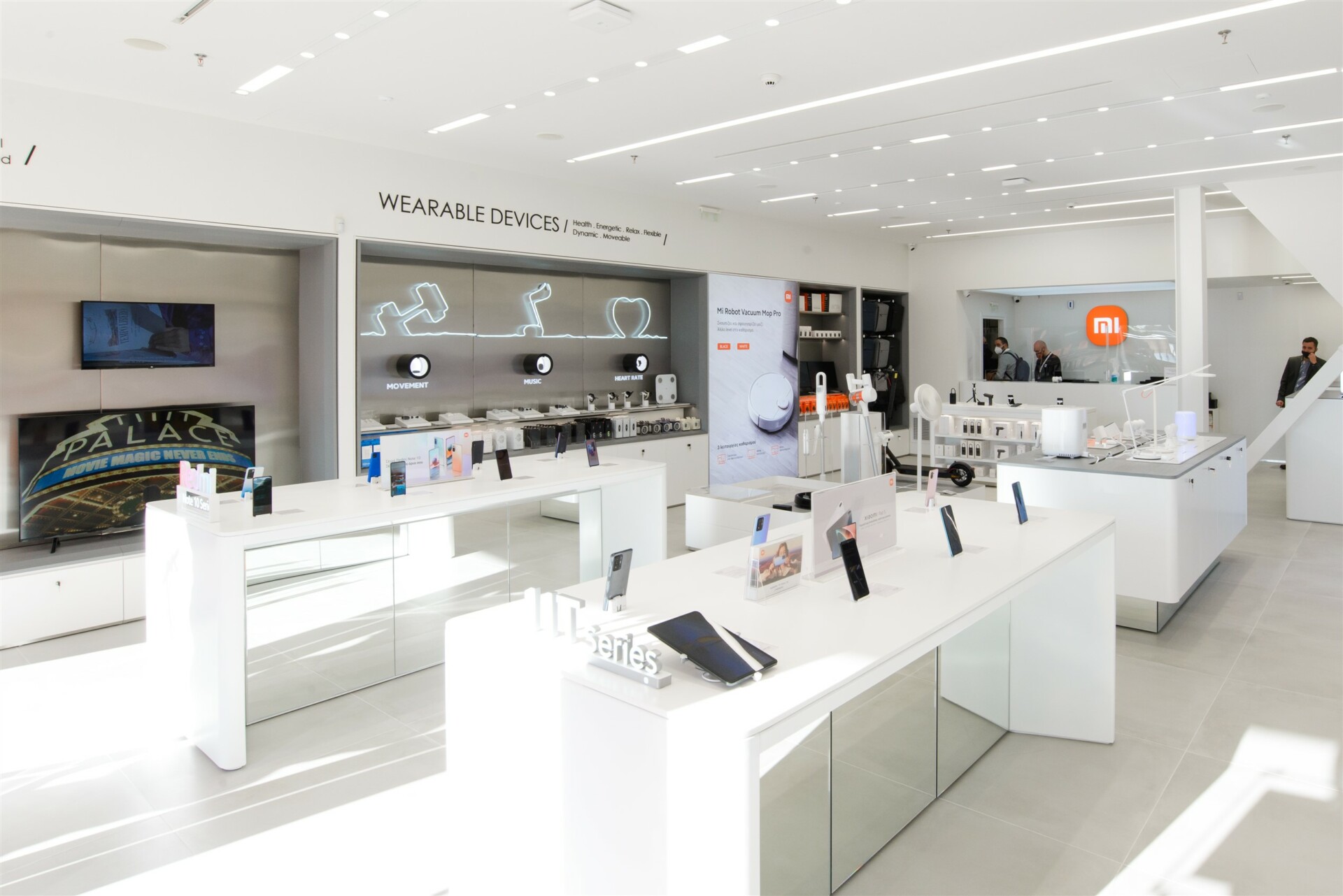 Η Xiaomi εγκαινίασε το νέο της κατάστημα στο εμπορικό κέντρο River West © ΔΤ
