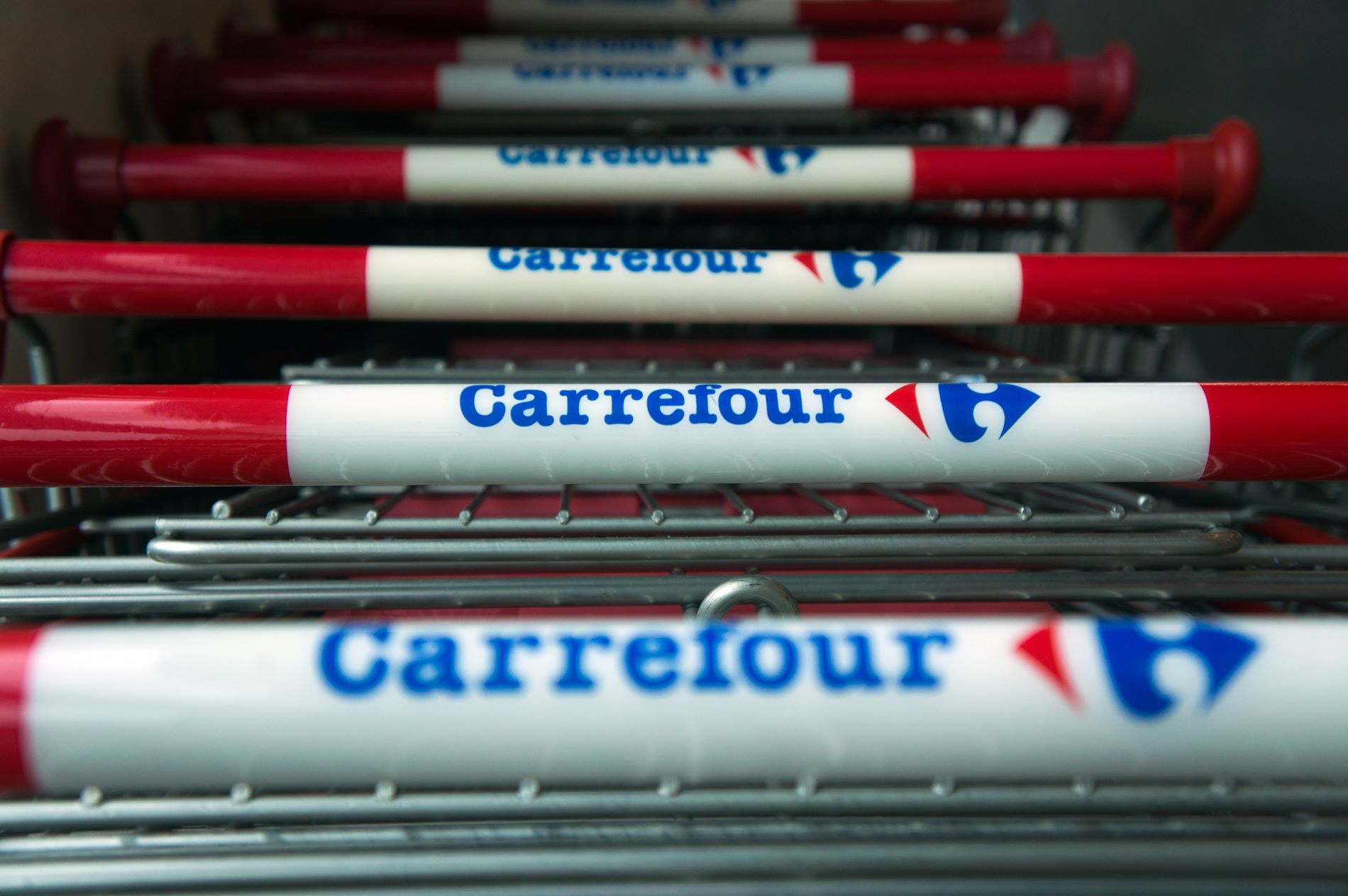 Carrefour ©EPA/AHMAD YUSNI