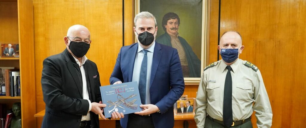 ΕΟΤ – Πολεμικό Μουσείο: Συνεργασία για τον στρατιωτικό τουρισμό