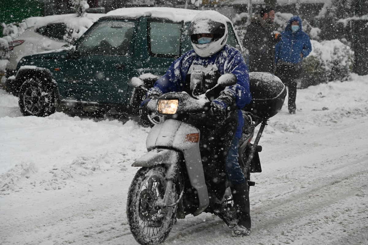 Χάος στους δρόμους, λόγω της κακοκαιρίας © EUROKINISSI