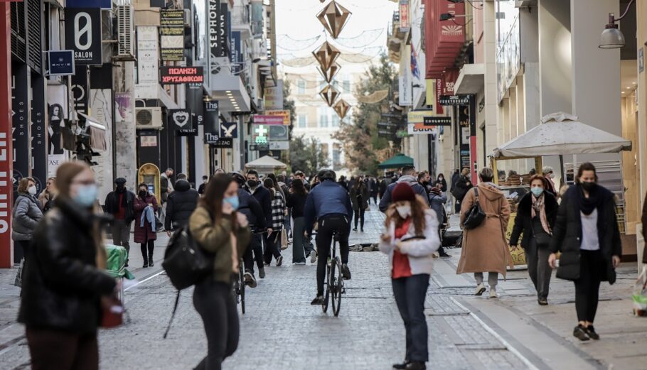 Κόσμος στην Ερμού © EUROKINISSI