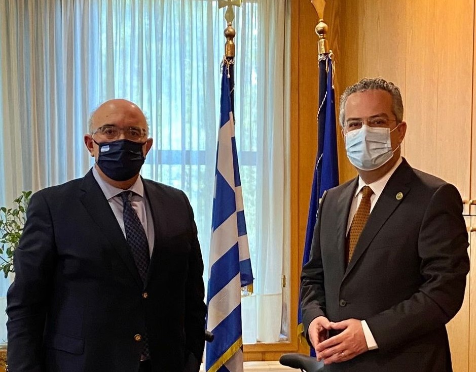 Επαφές Παπαδόπουλου για τις Πράσινες Μεταφορές