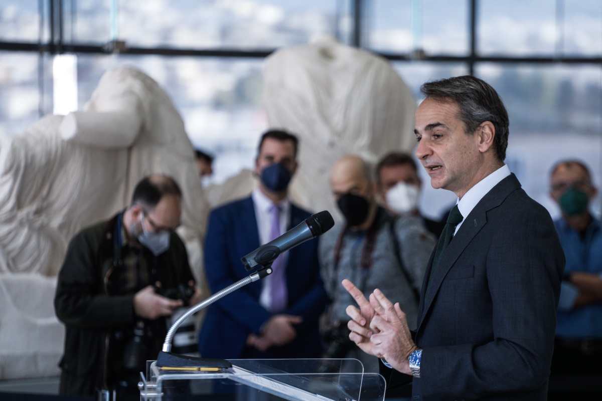 Mητσοτάκης: Ηχηρό μήνυμα η επιστροφή 10 θραυσμάτων του Παρθενώνα