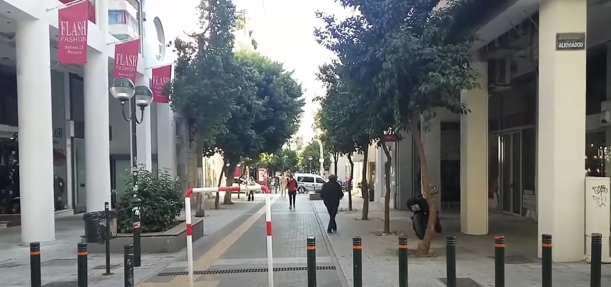 Εμπορικός Σύλλογος Πειραιά: Άδικο το οριζόντιο διήμερο κλείσιμο