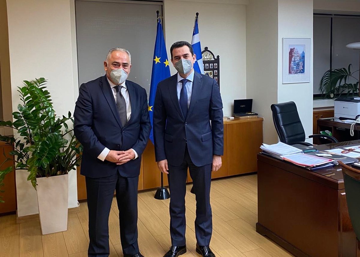 Σκρέκας σε Χατζηθεοδοσίου: Θα συνεχιστεί η στήριξη των επιχειρήσεων