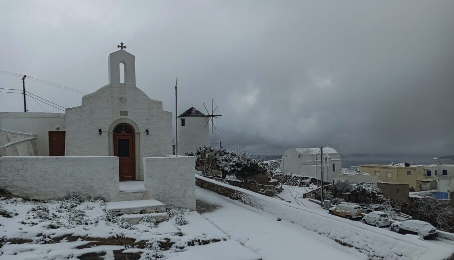 Χιονόπτωση στην Σύρο, Ευρωκίνηση