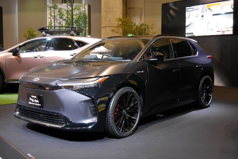 Αγρίεψε το ηλεκτρικό Toyota bZ4X