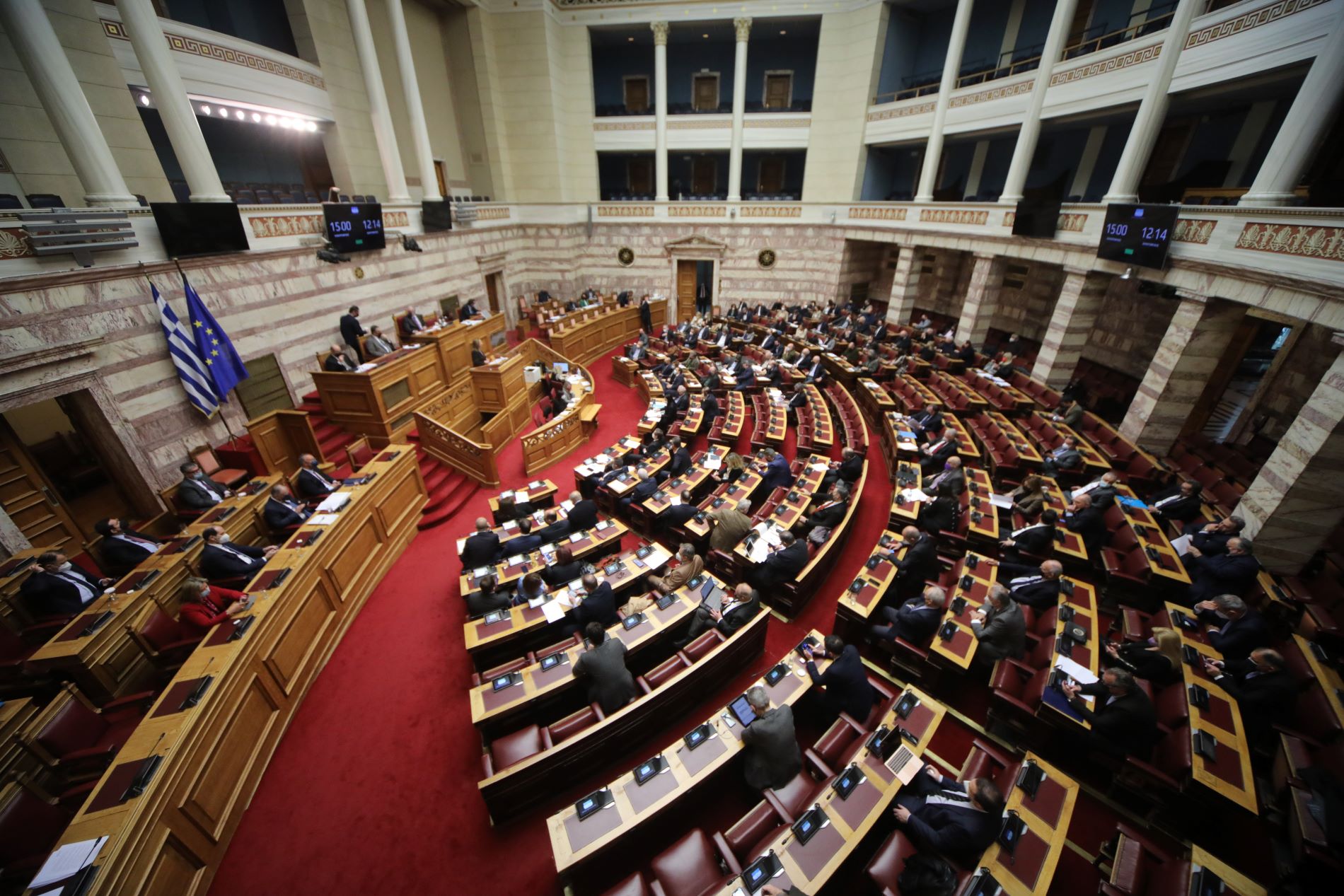 Ψηφίστηκε το ν/σ για τη σύνταξη ομογενών και την ευθύνη του Τύπου