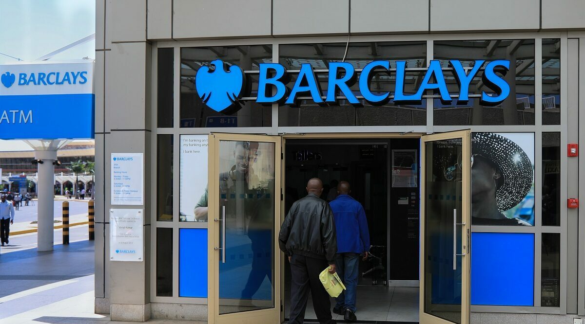 Τράπεζα Barclays © EPA/DANIEL IRUNGU