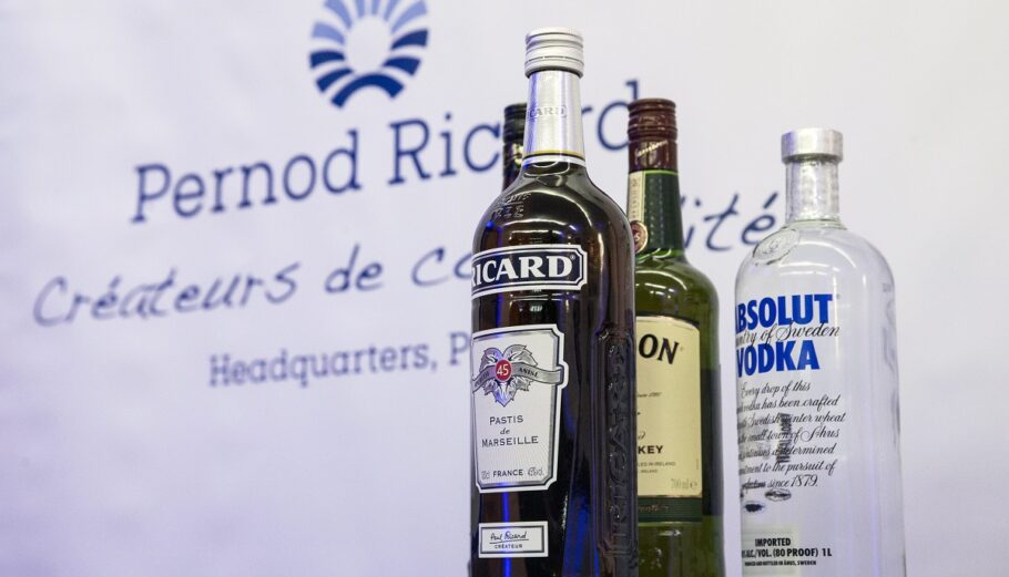 Pernod Ricard ©EPA/ETIENNE LAURENT