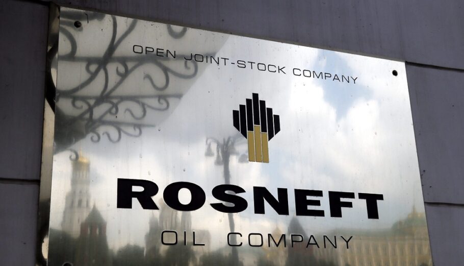 Ρωσική εταιρεία Rosneft © EPA/YURI KOCHETKOV