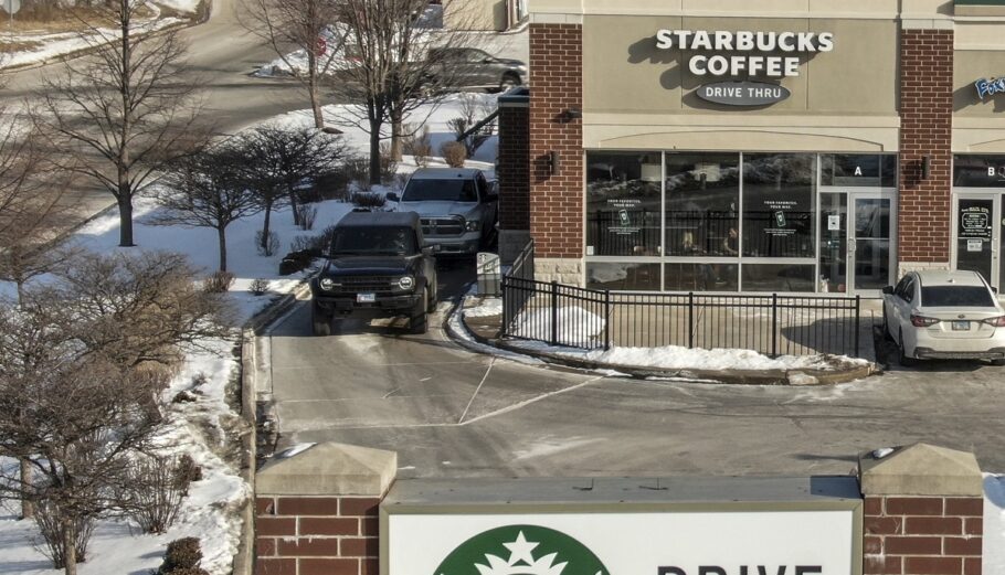 Starbucks ©EPA/TANNEN MAURY