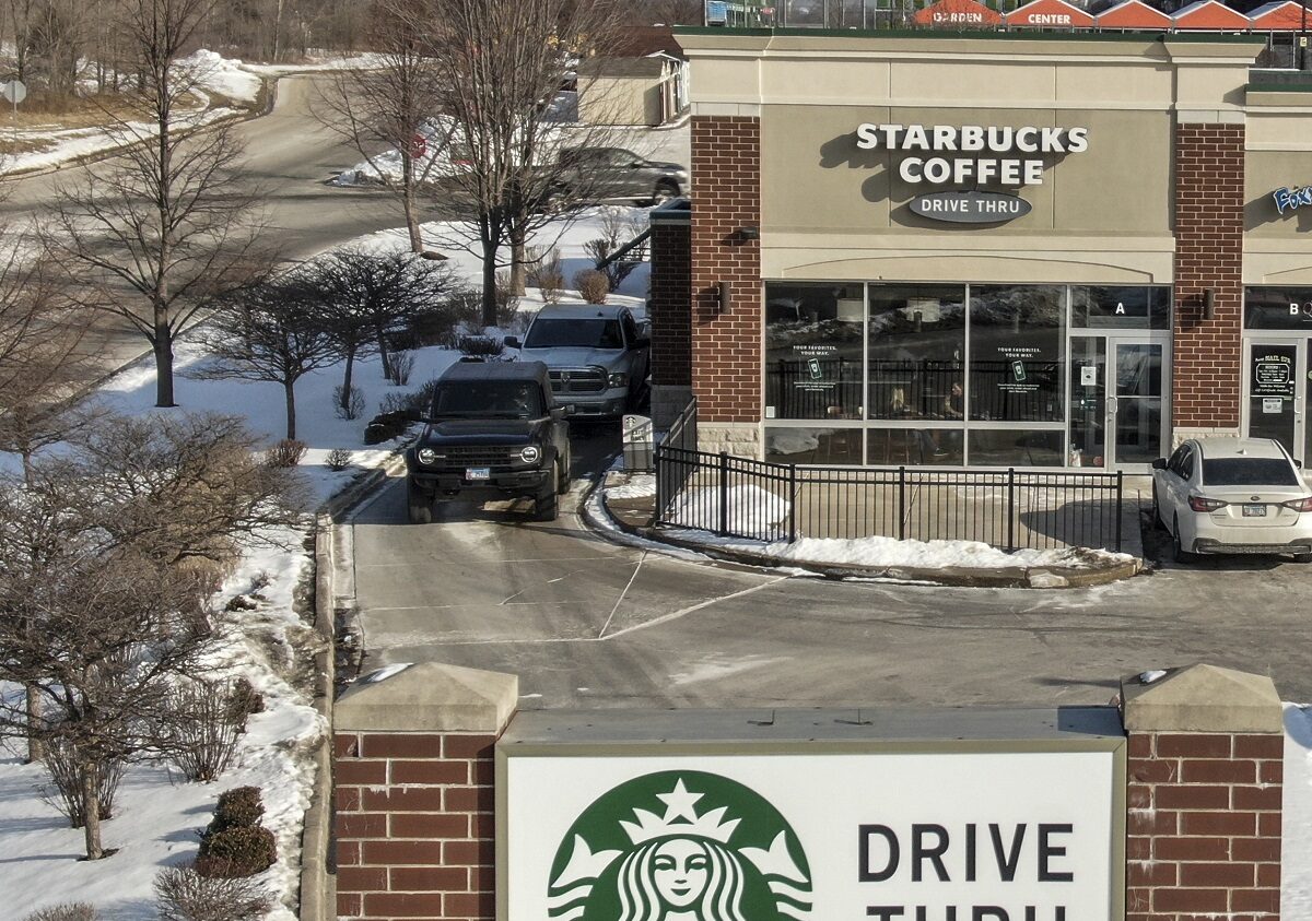 Starbucks ©EPA/TANNEN MAURY