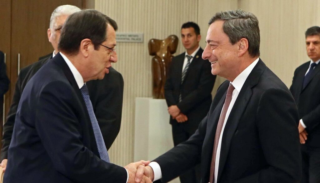 Ζήτημα ημερών ο αποκλεισμός της Ρωσίας από το σύστημα Swift