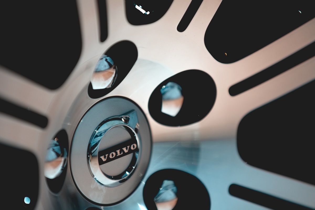 Volvo: Υποχώρησαν τα καθαρά κέρδη στα 230,6 εκατ. δολάρια