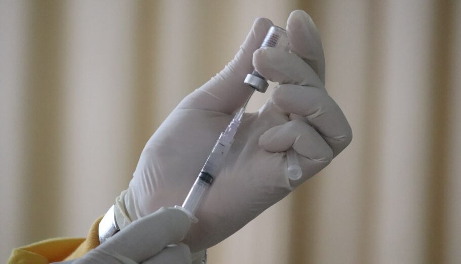 Εμβολιασμός κατά του κορονοϊού © Unsplash